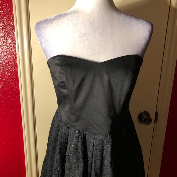 Moulinette Soeurs Strapless Black Lace Dress - Picture 3 of 15